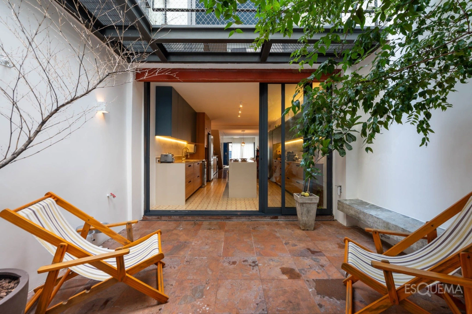 Casa com 2 Quartos à Venda na Vila Nova Conceição - Imagem 1