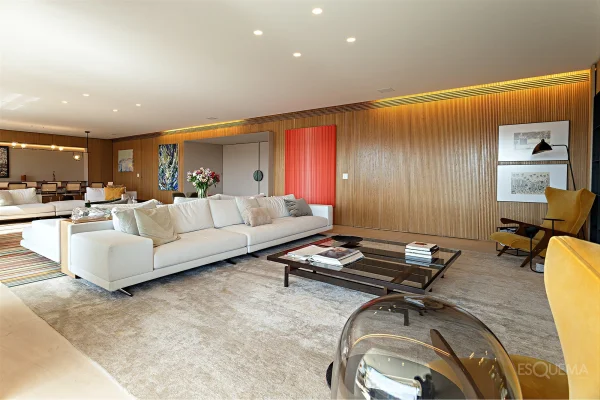 Apartamento impecável com vista livre para o verde