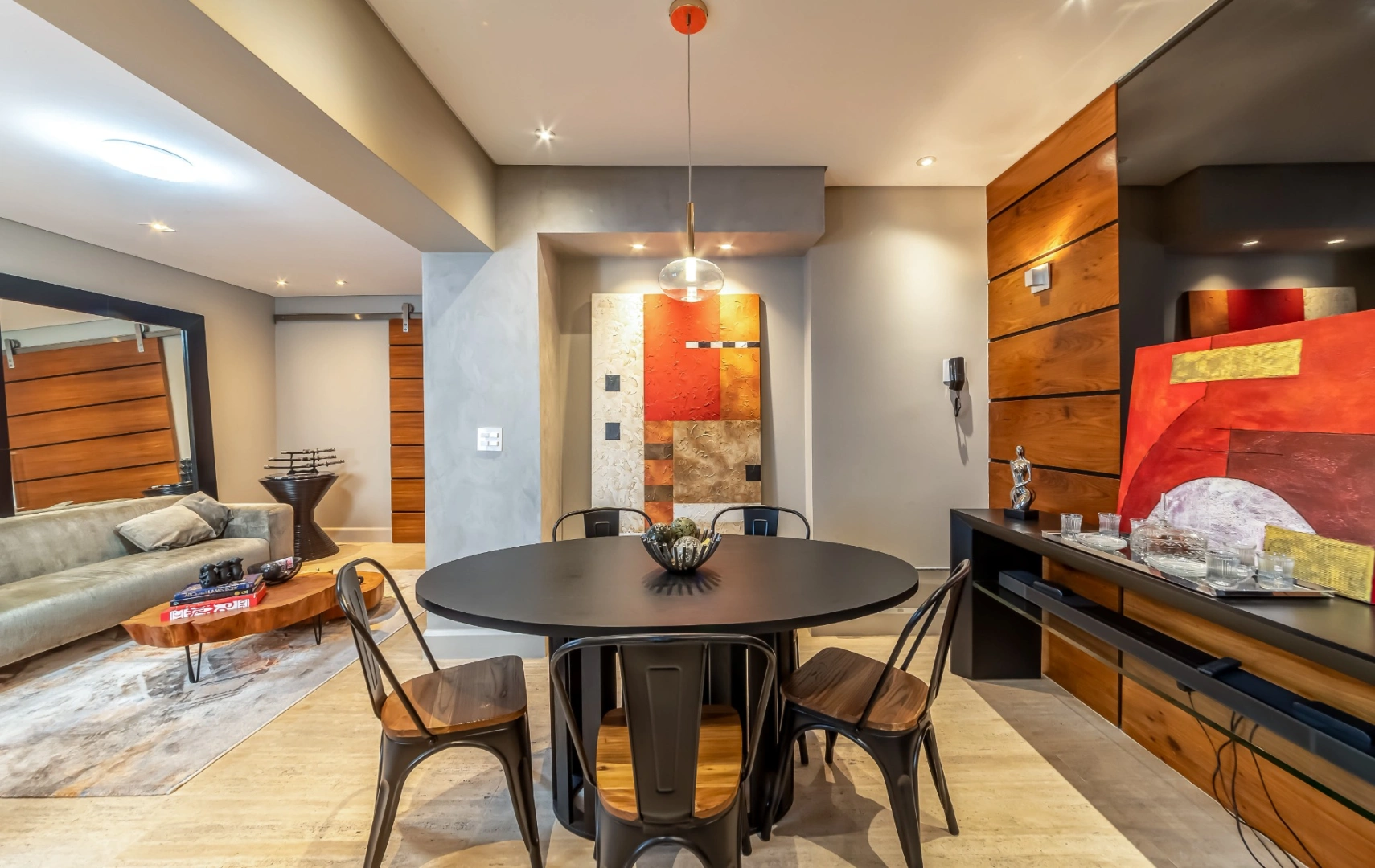 Apartamento reformado com vista para a copa das árvores nos Jardins - Imagem 5