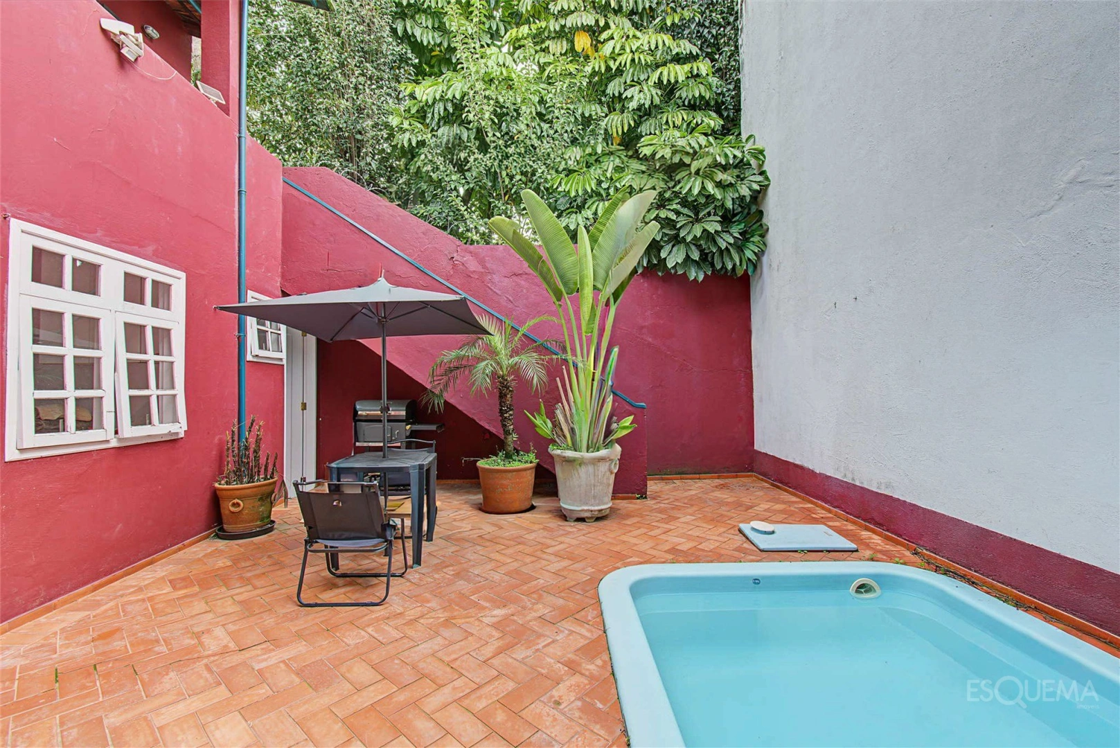 Casa em rua tranquila no Jardim Paulistano - Imagem 11