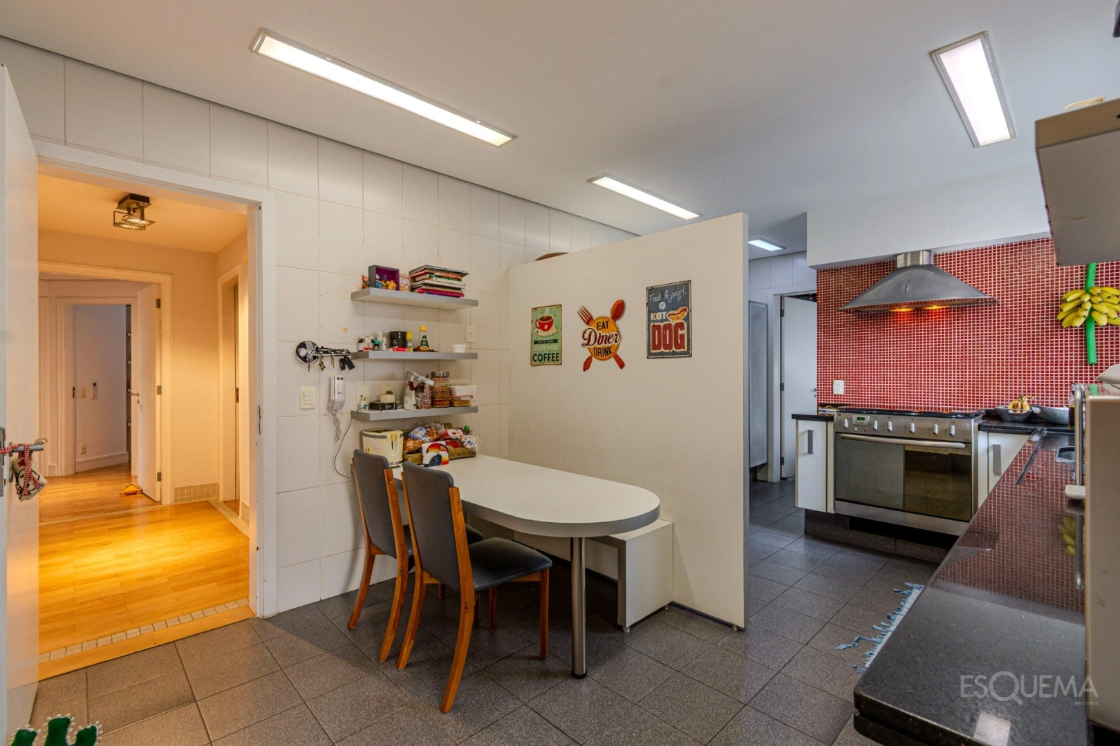 Apartamento reformado próximo ao Parque do Povo com quadra de tênis - Imagem 15