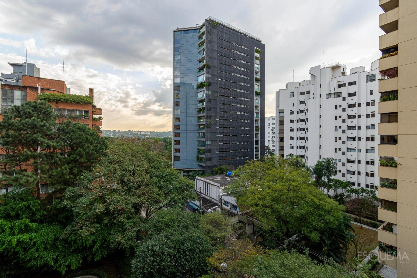 Apartamento reformado próximo ao Parque do Povo com quadra de tênis - Imagem 6