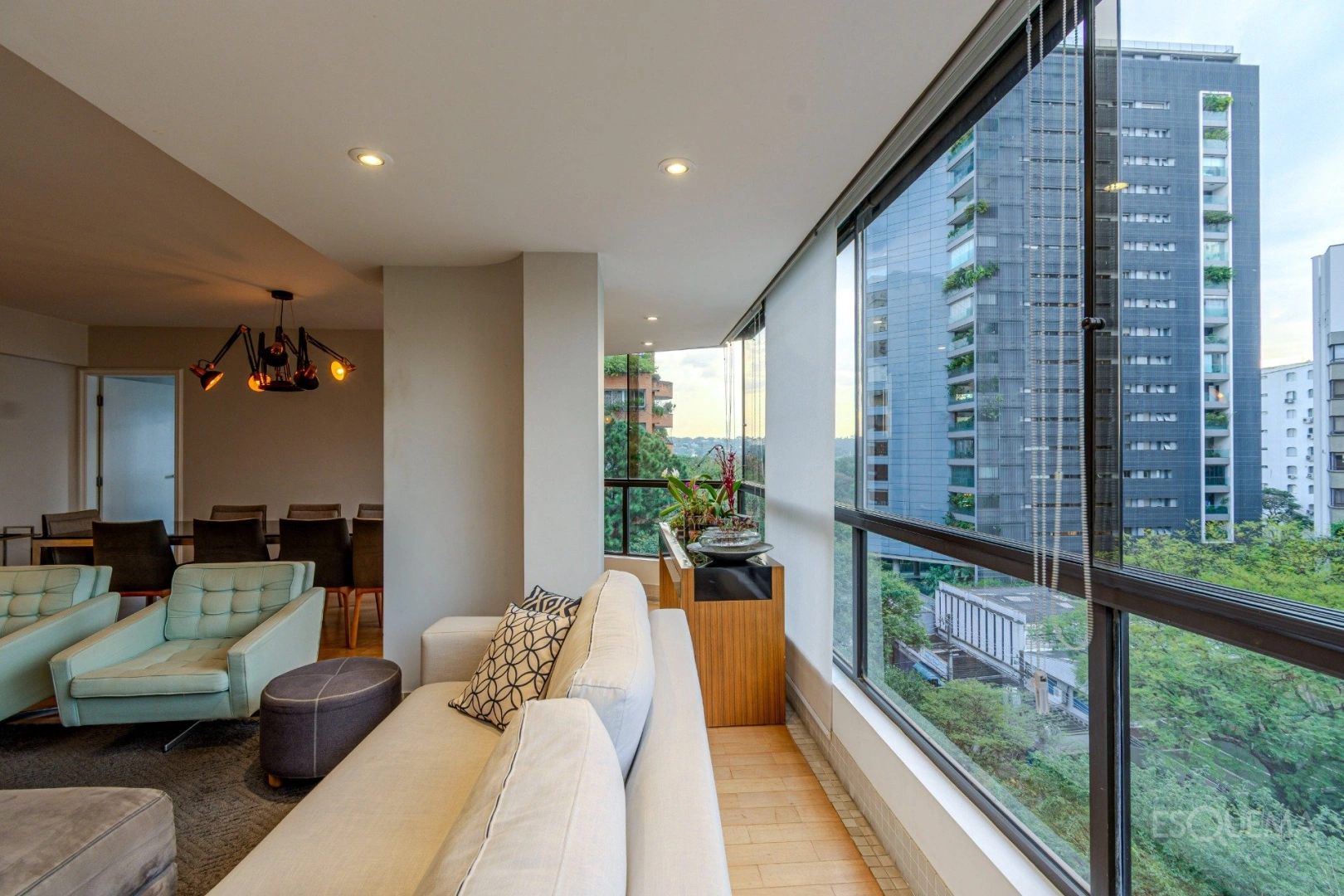 Apartamento reformado próximo ao Parque do Povo com quadra de tênis - Imagem 7