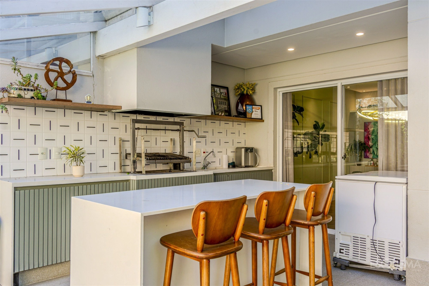 Casa em condomínio com piscina e área gourmet no Alto da Boa Vista - Imagem 3