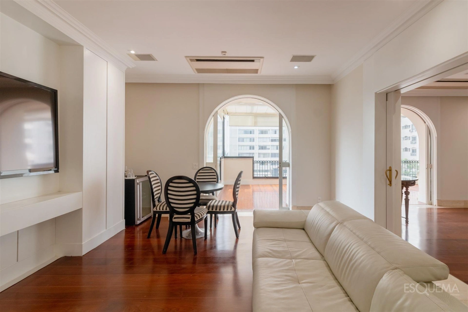 Apartamento garden com 653 m² e ampla área externa nos Jardins - Imagem 6