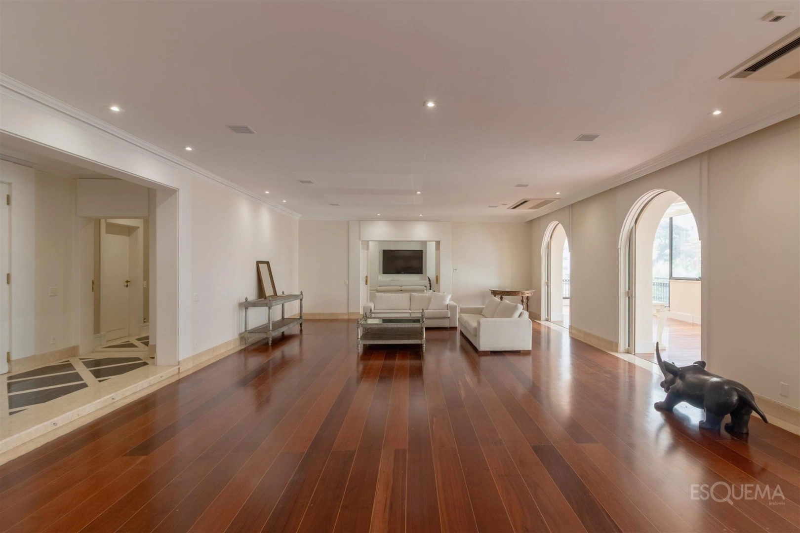 Apartamento garden com 653 m² e ampla área externa nos Jardins - Imagem 7