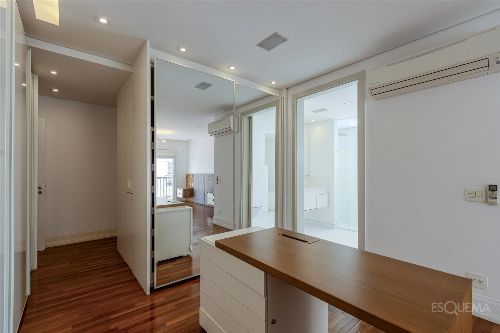 Apartamento reformado com vista panorâmica na Vila Nova Conceição - Imagem 10