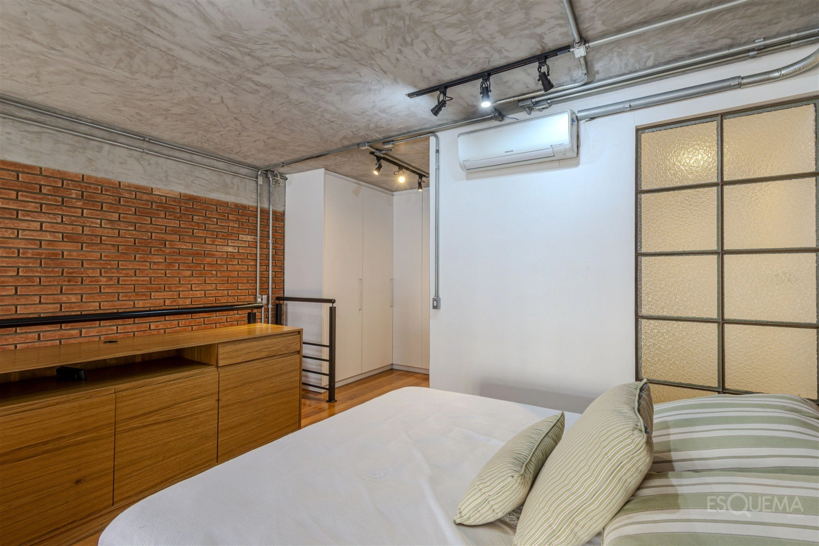 Apartamento duplex com arquitetura contemporânea no Itaim Bibi - Imagem 14
