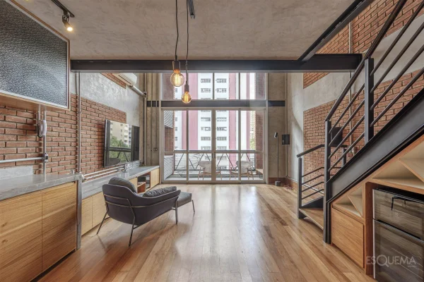 Apartamento duplex com arquitetura contemporânea no Itaim Bibi