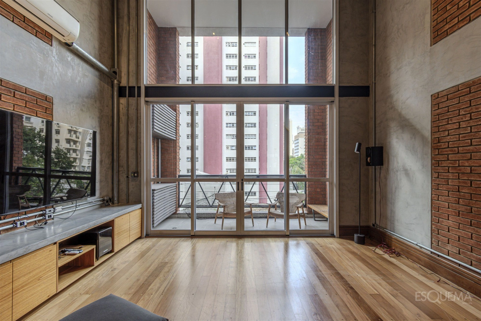Apartamento duplex com arquitetura contemporânea no Itaim Bibi - Imagem 7