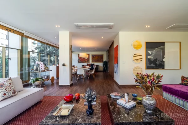 Apartamento garden pronto para morar entre o verde e a vida a pé no Itaim Bibi