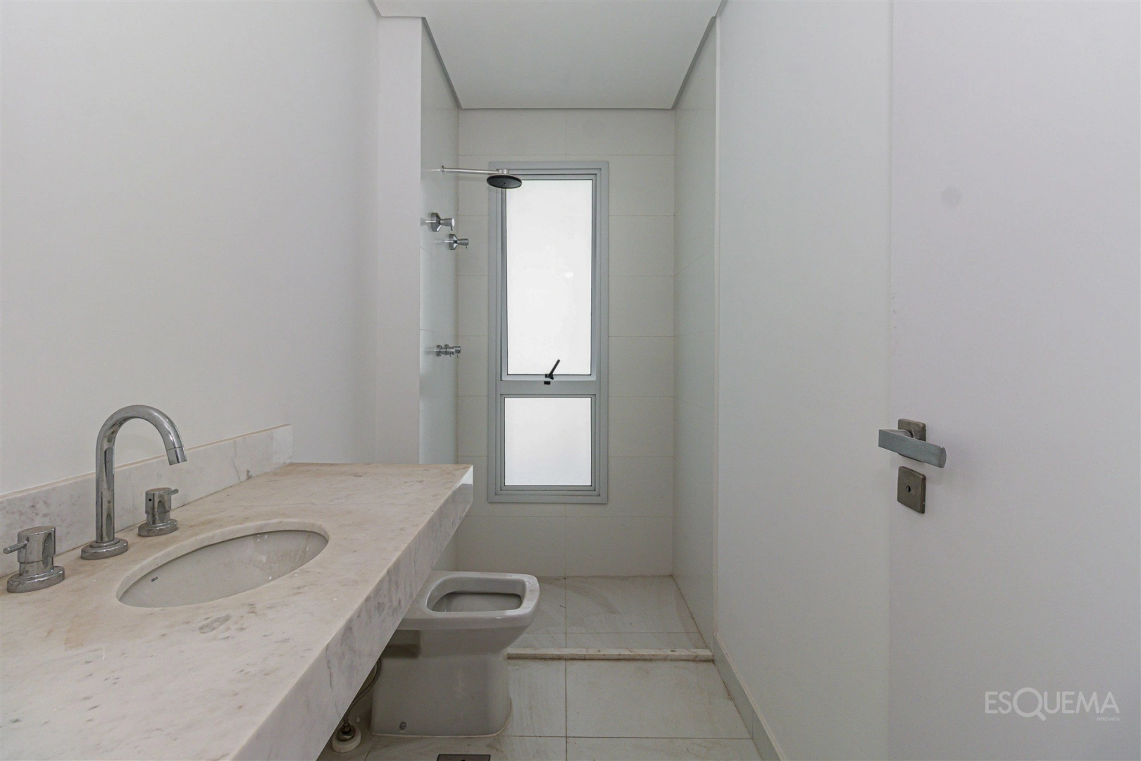 Casa nova em condomínio com piscina no Alto da Boa Vista - Imagem 13