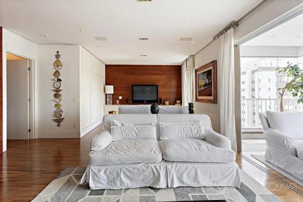 Apartamento mobiliado para locação em Moema Pássaros