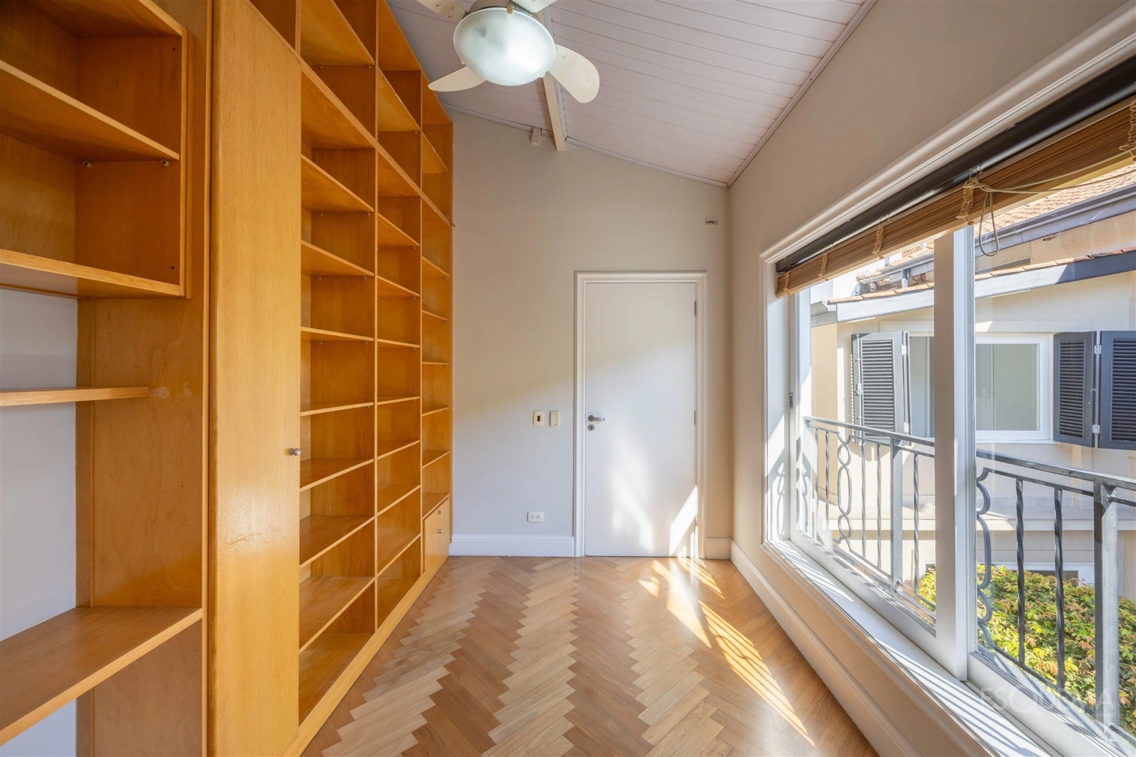 Casa com projeto de Bi Chrisóstomo no Jardim Paulista - Imagem 12