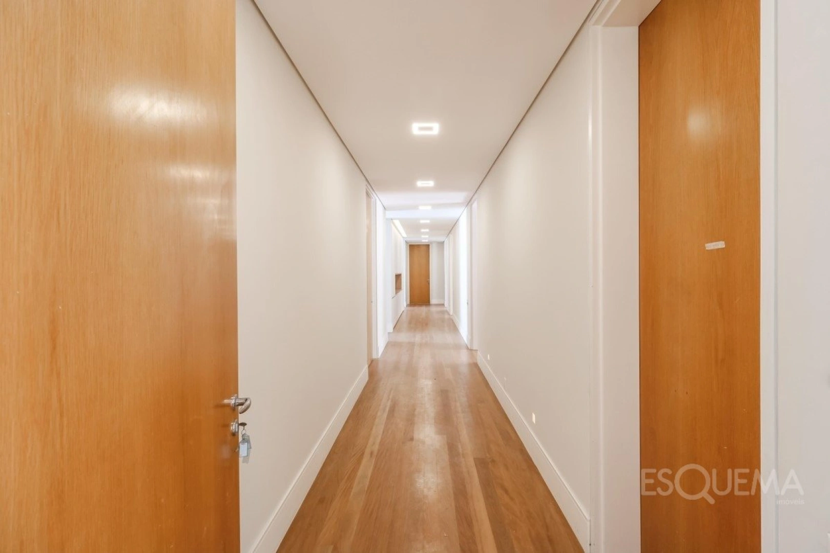 Casa térrea nova no Condomínio Pignatari - Imagem 7
