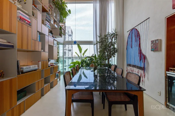 Apartamento reformado em condomínio com lazer completo