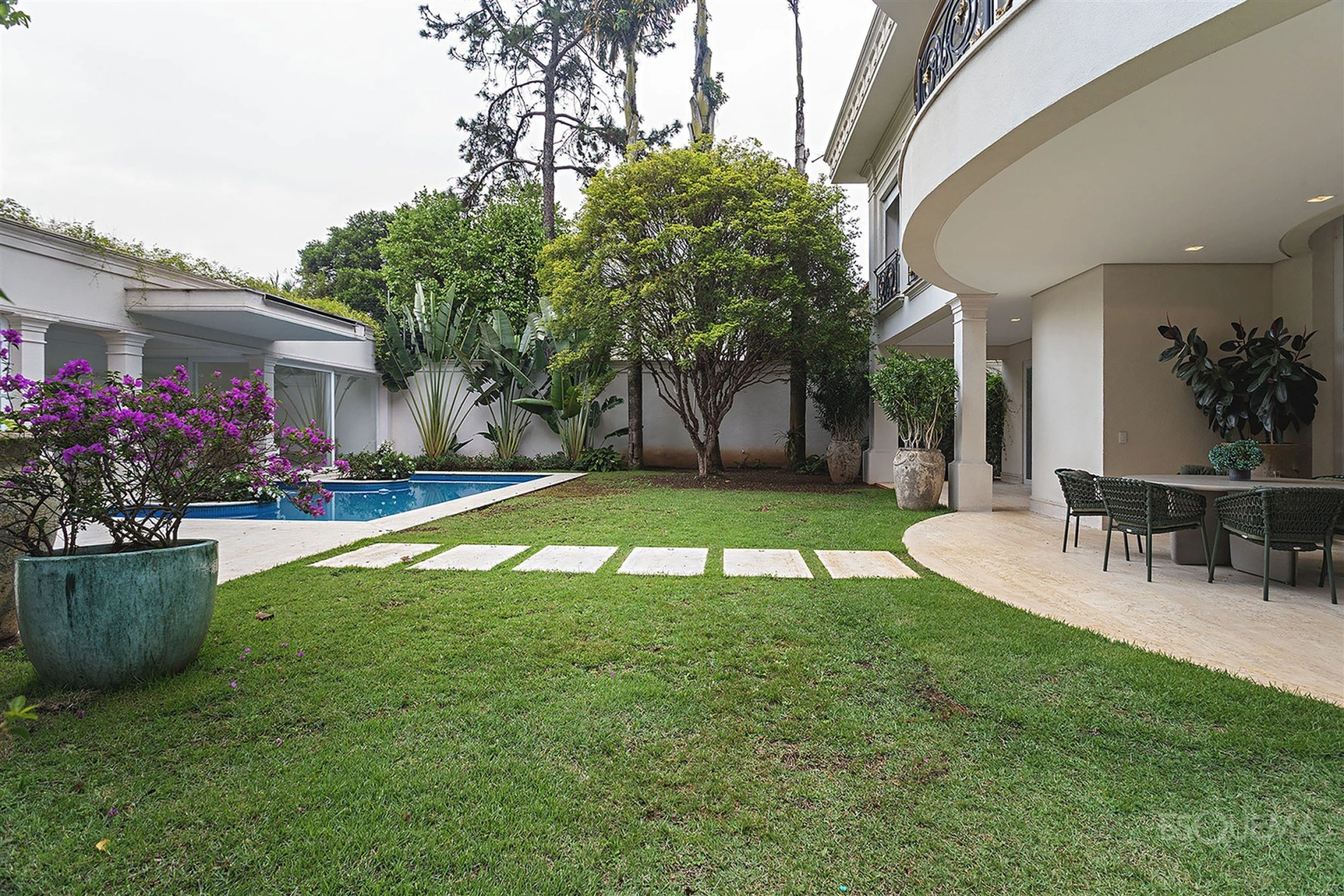 Casa com ambientes amplos na Vila Nova Conceição - Imagem 4