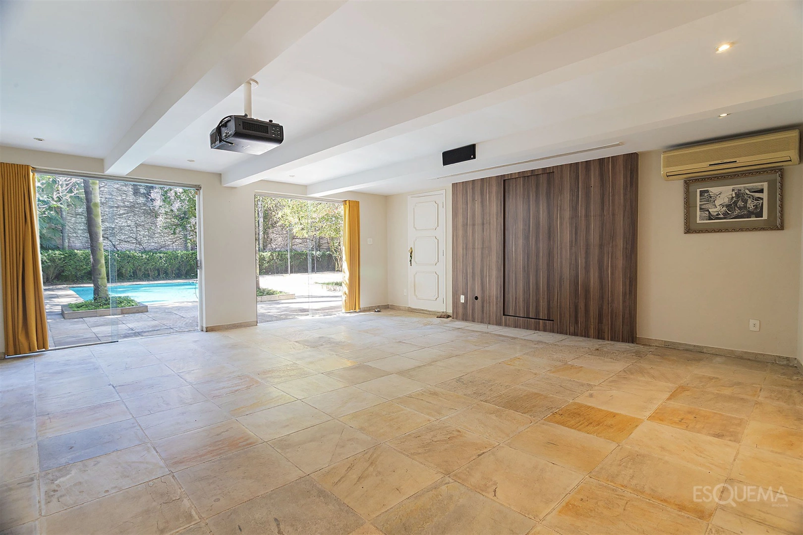 Casa de arquitetura clássica em terreno de 1.040 m² no Jardim Europa - Imagem 11