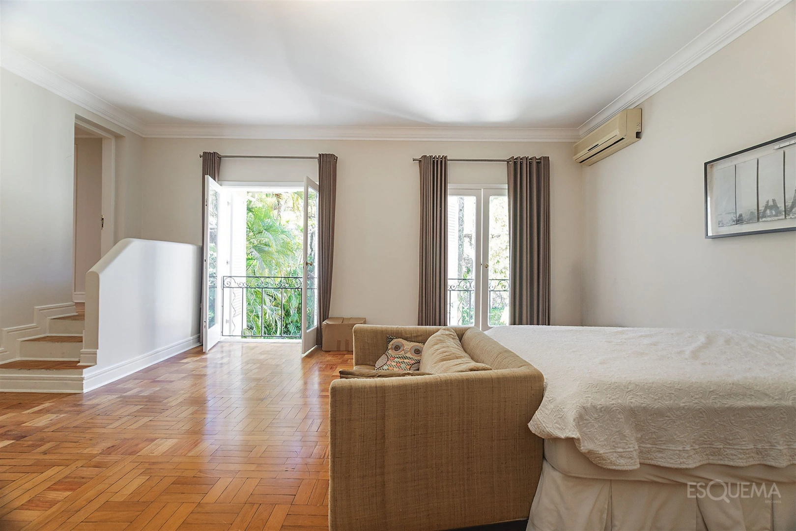 Casa de arquitetura clássica em terreno de 1.040 m² no Jardim Europa - Imagem 12