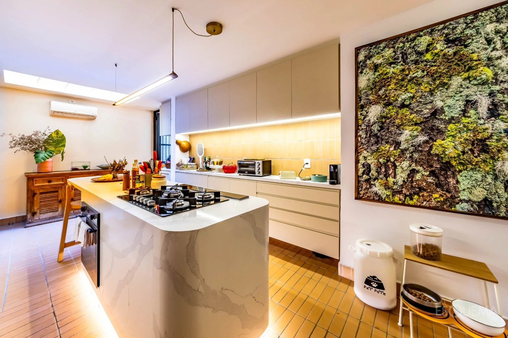 Casa em rua fechada com rooftop e jardim no Alto de Pinheiros - Imagem 13