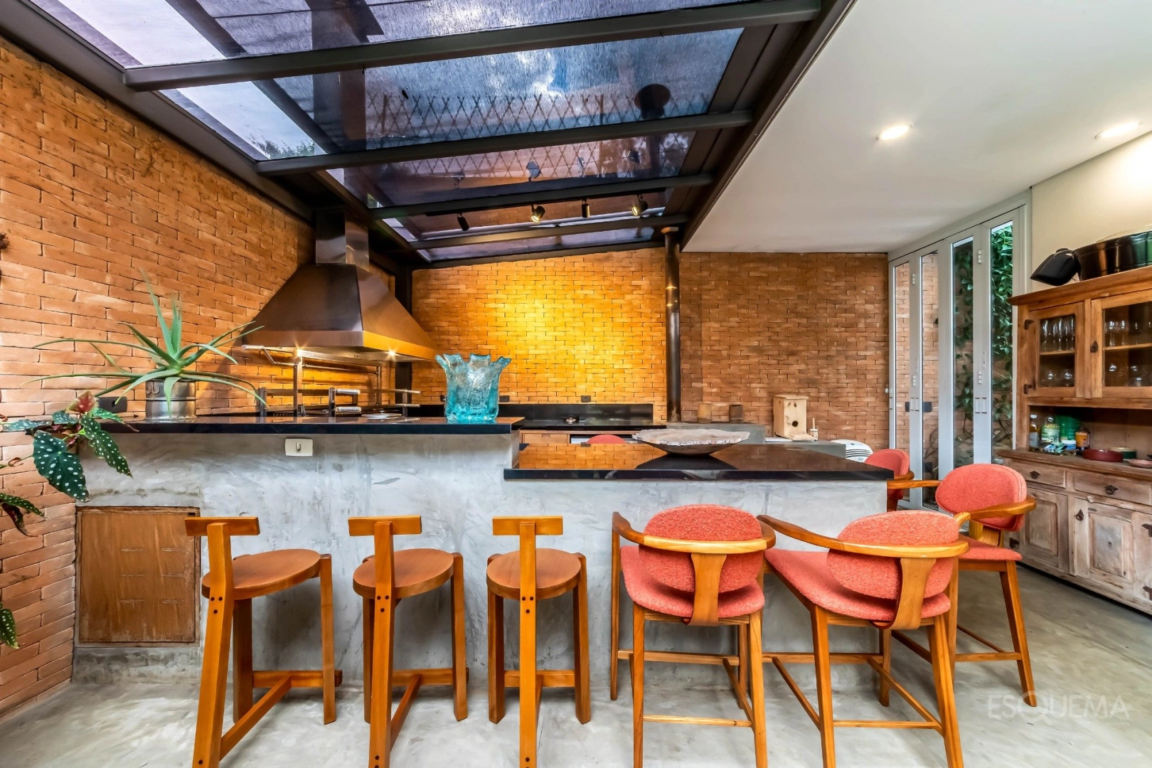 Casa em rua fechada com rooftop e jardim no Alto de Pinheiros - Imagem 6