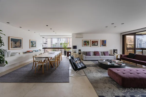 Apartamento com vista para a Praça Pereira Coutinho