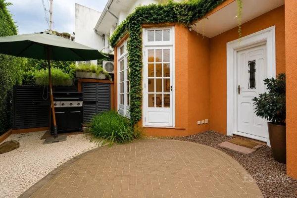 Casa reformada no Jardim Paulistano
