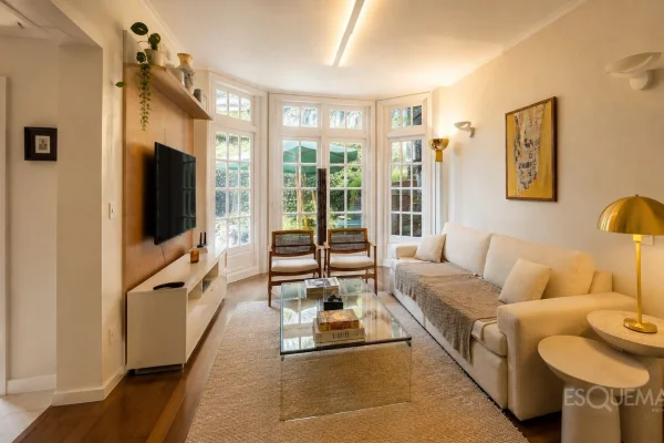 Casa reformada no Jardim Paulistano