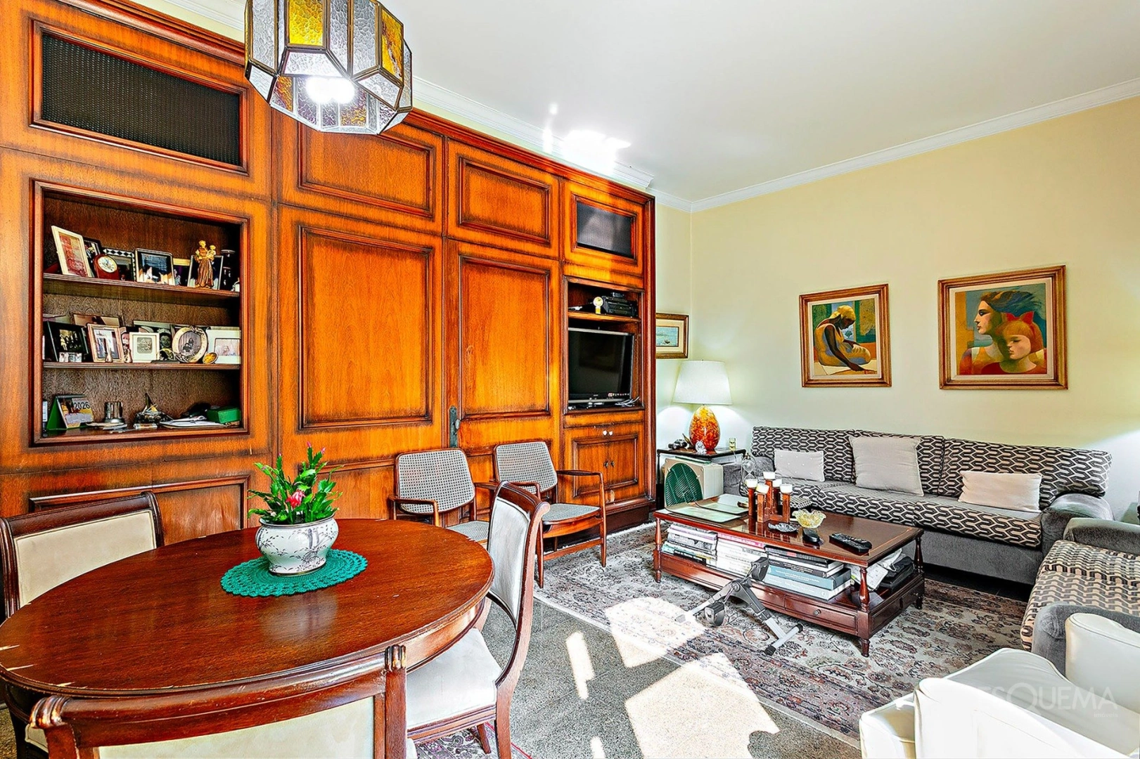 Casa clássica com amplo jardim no Jardim Guedala - Imagem 10