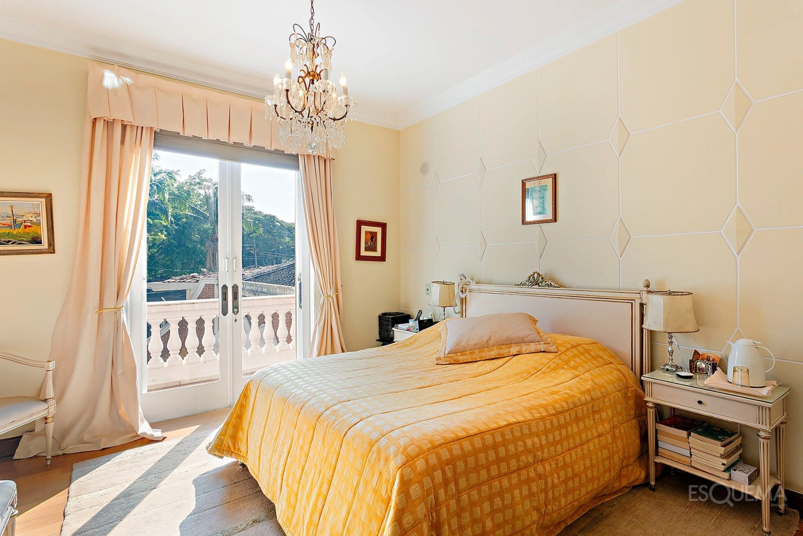 Casa clássica com amplo jardim no Jardim Guedala - Imagem 13