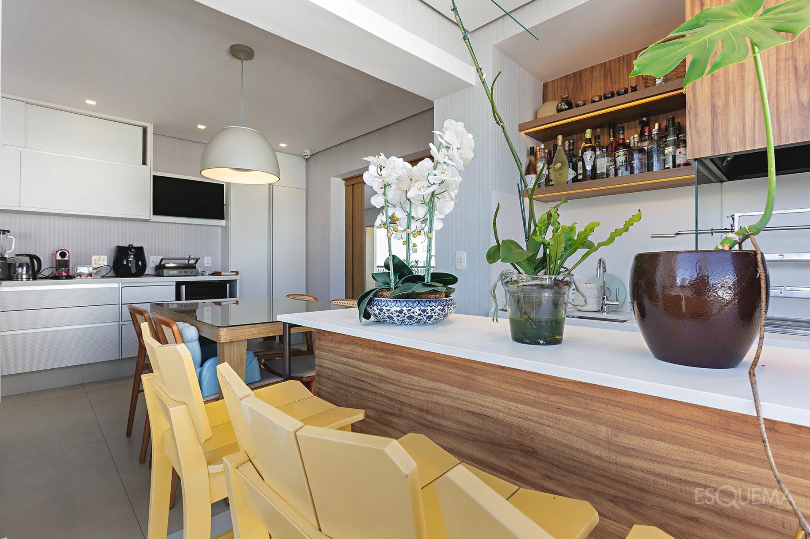 Varanda envidraçada, área gourmet integrada e localização próxima do Ibirapuera - Imagem 15