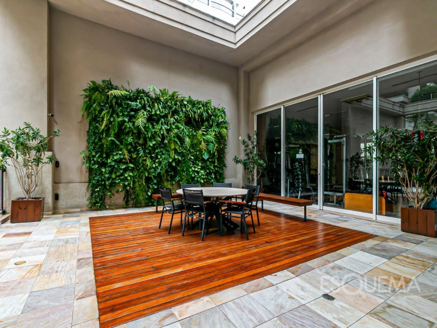 Apartamento de 335 m² à venda no Itaim Bibi - Imagem 14