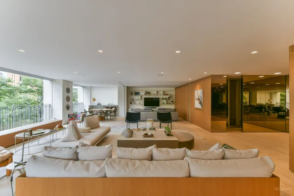 Apartamento de 335 m² à venda no Itaim Bibi