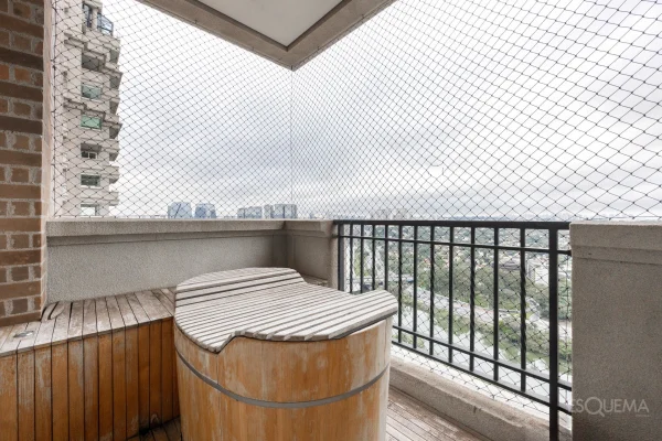 Apartamento à venda no Jardim Europa