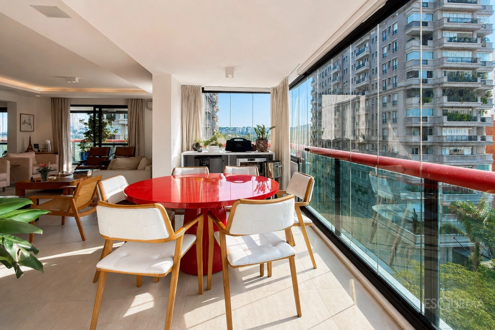 Apartamento reformado com 314 m² ao lado do Clube Pinheiros - Imagem 15