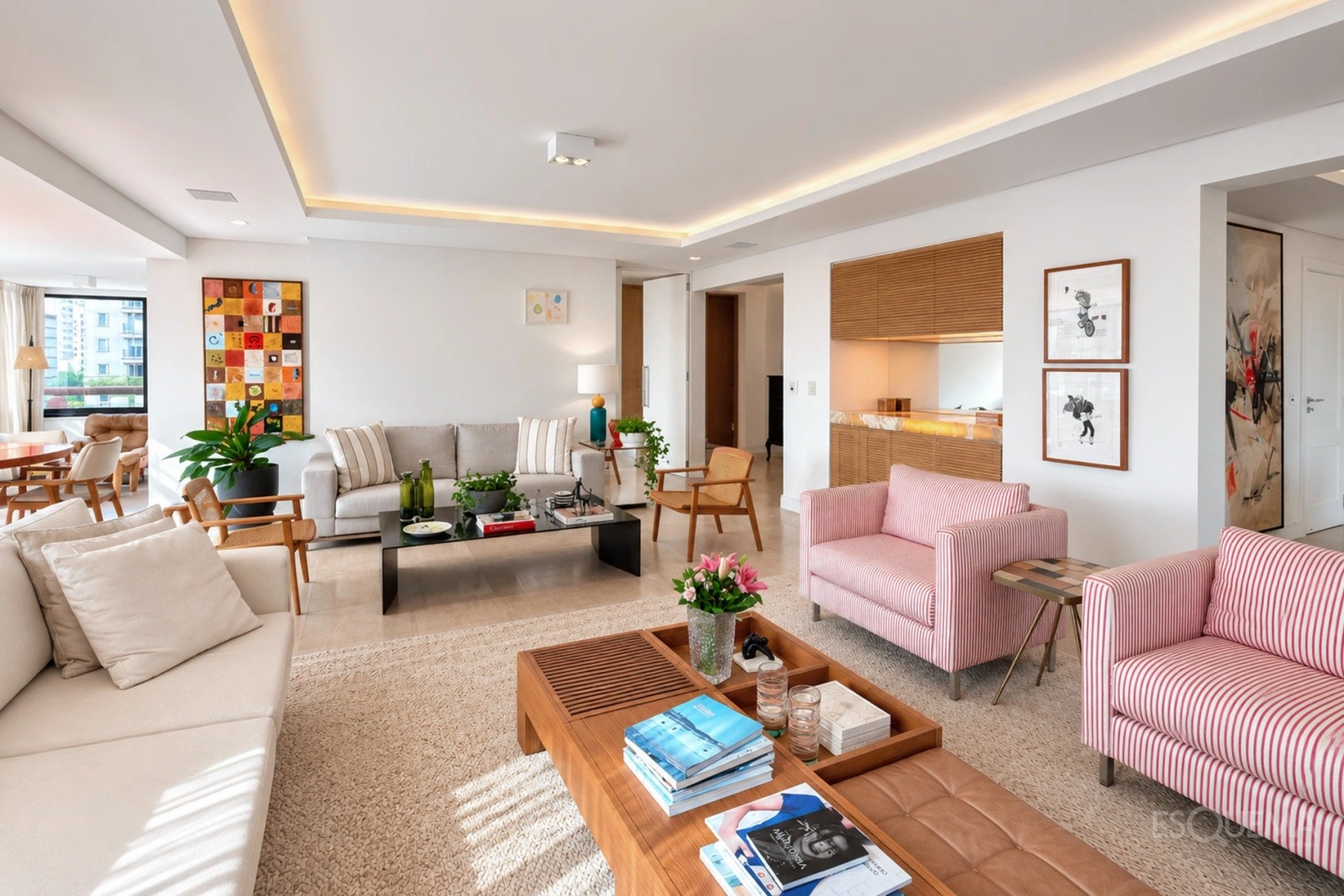 Apartamento reformado com 314 m² ao lado do Clube Pinheiros - Imagem 1