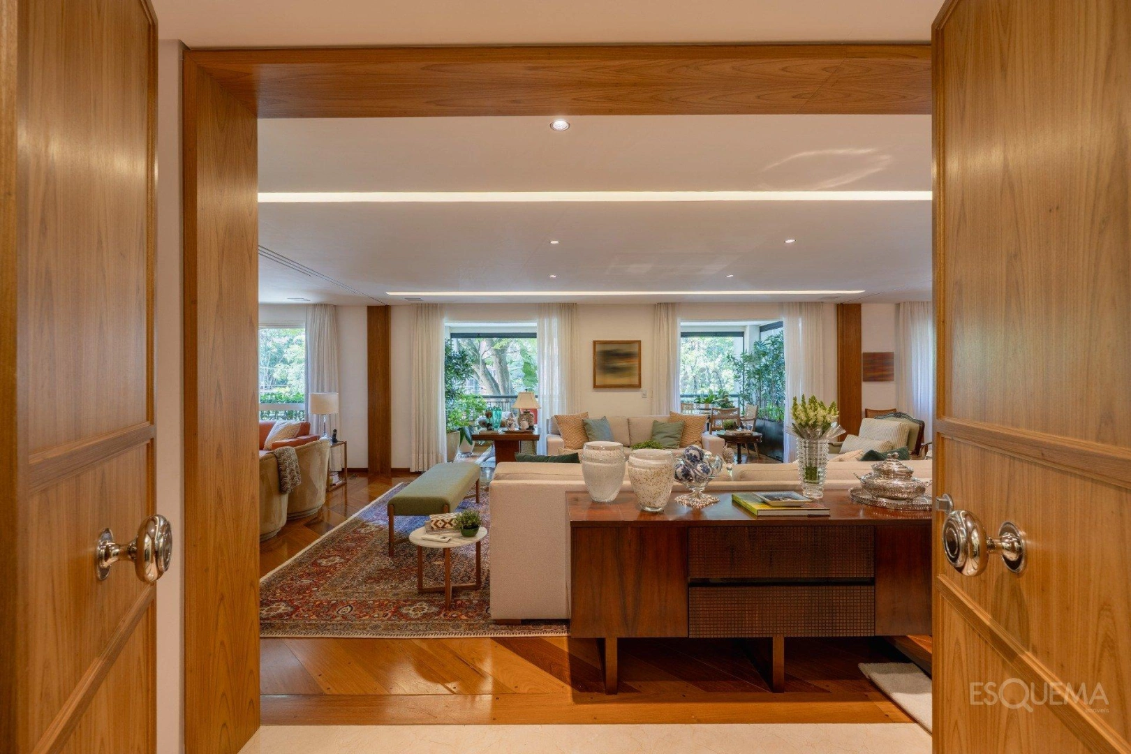 Apartamento reformado por Marina Linhares próximo ao Parque Ibirapuera - Imagem 4