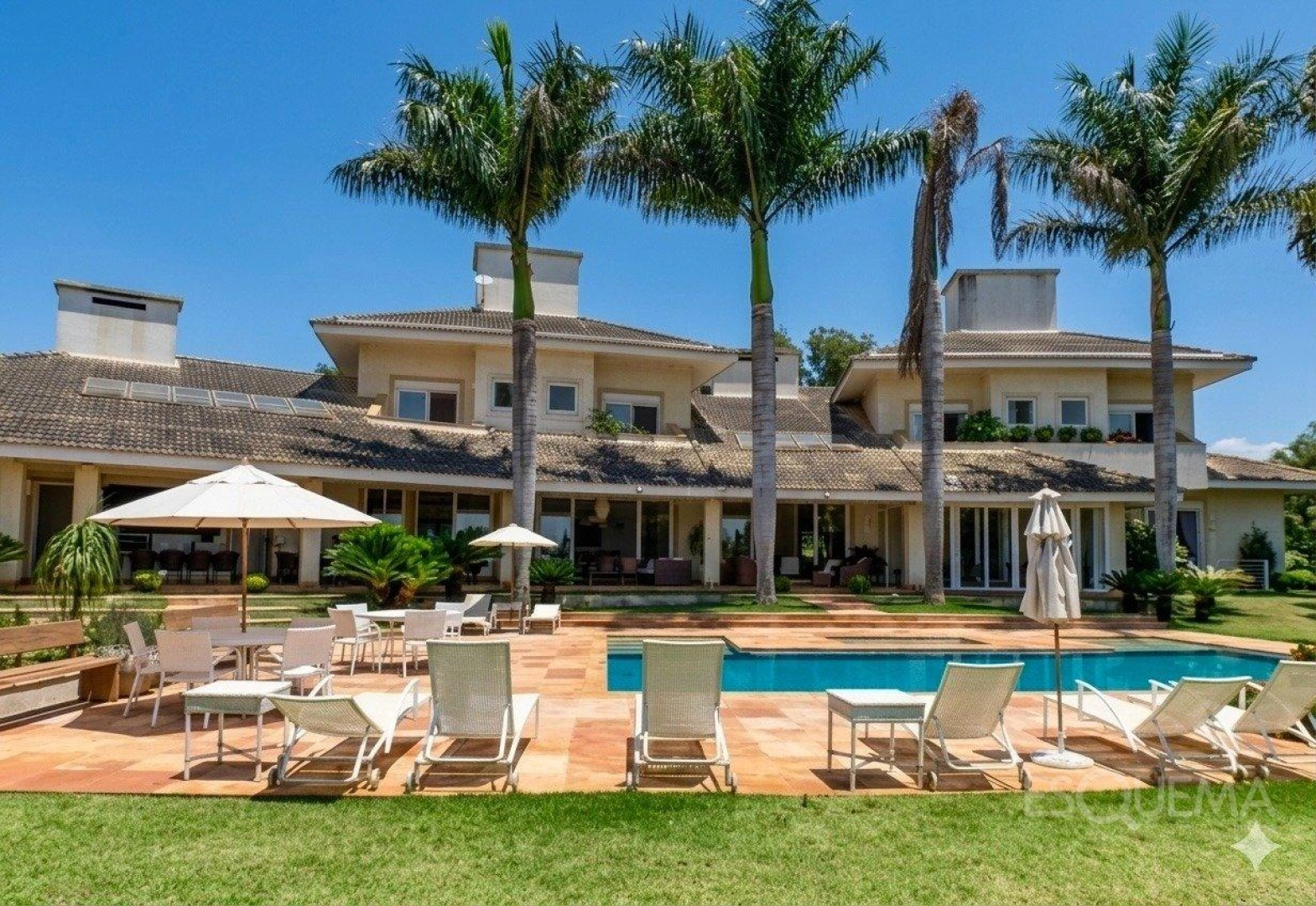 Casa de campo com 10 suítes na Quinta da Baroneza - Imagem 2