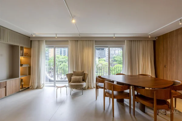 Apartamento reformado próximo ao Parque do Povo no Itaim Bibi