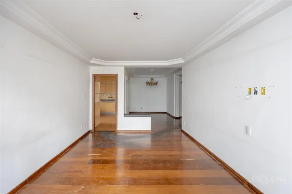 Apartamento com vista para o verde próximo ao Clube Paulistano