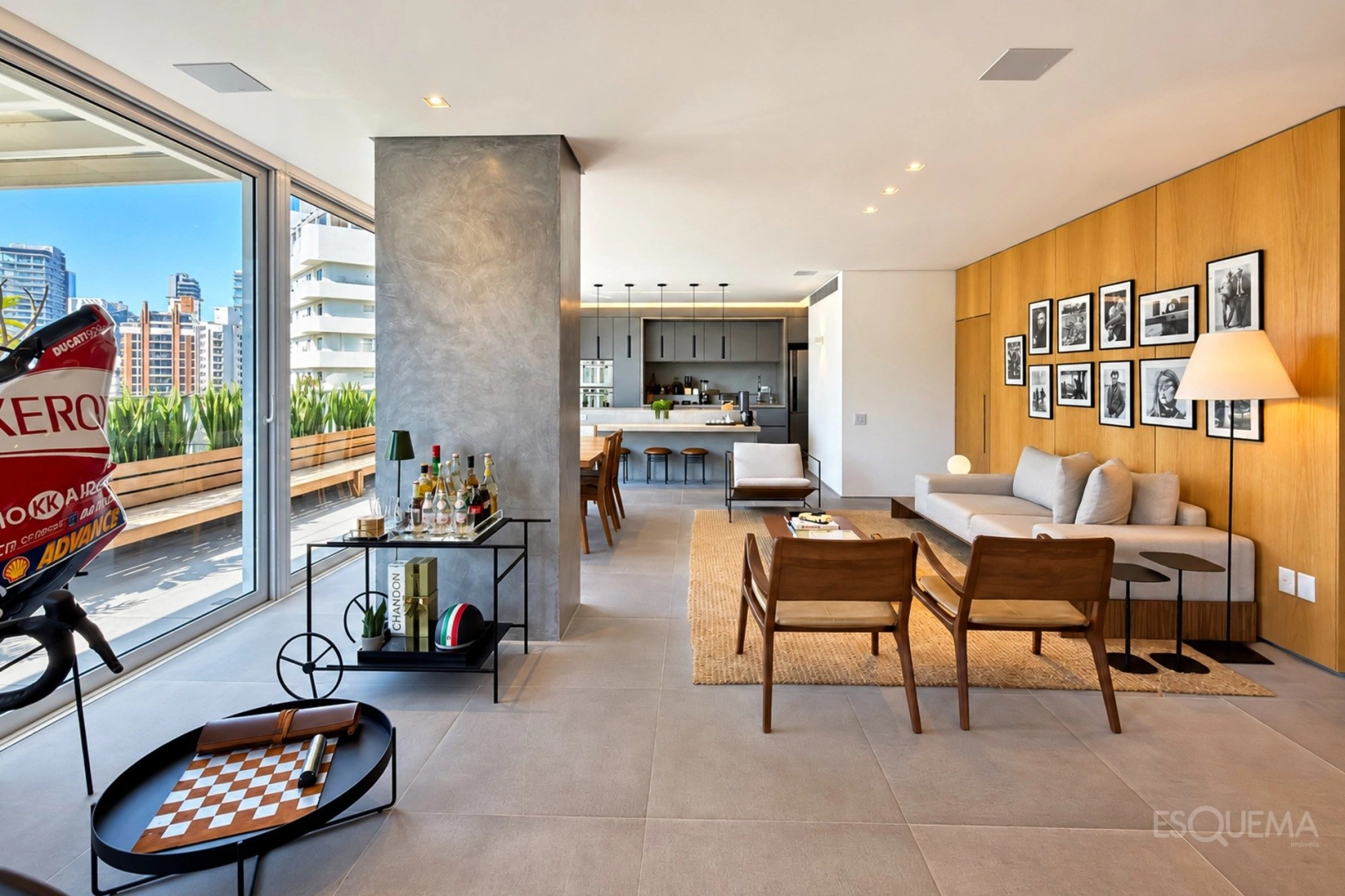 Apartamento duplex com pé-direito duplo próximo ao Parque do Povo - Imagem 1