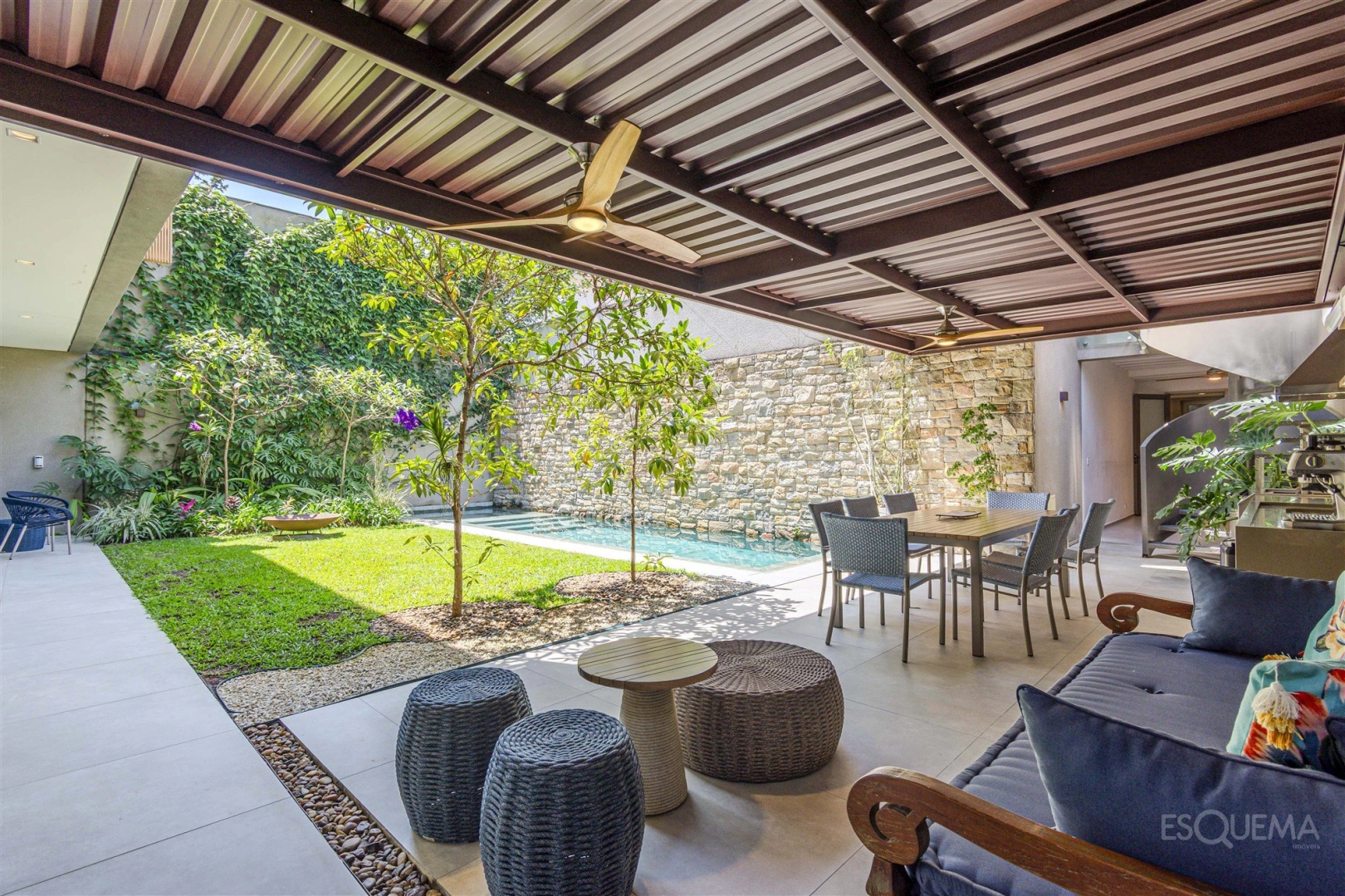 Casa com projeto moderno, próxima ao Parque Ibirapuera - Imagem 2