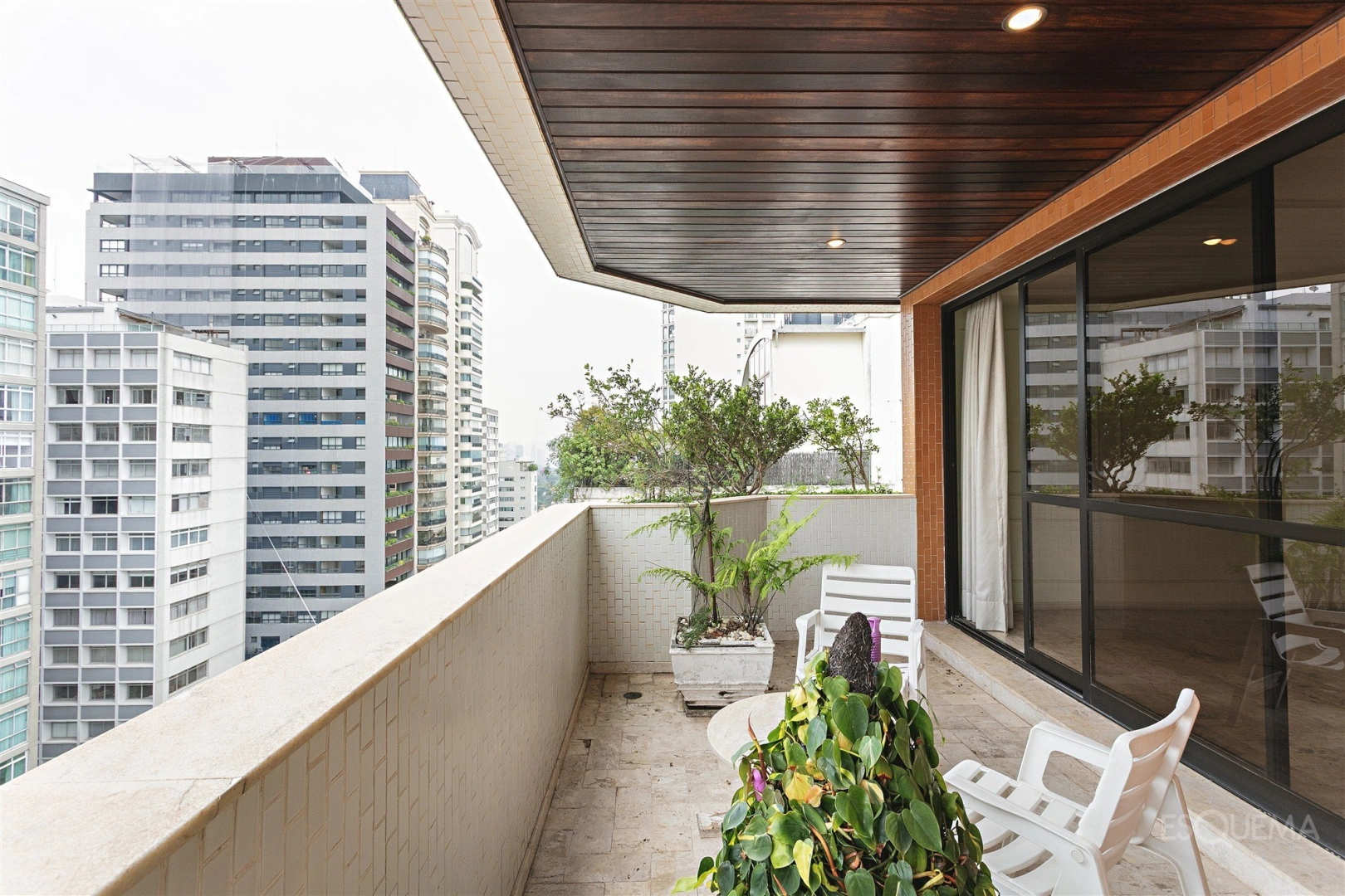 Apartamento de 247 m² com planta versátil próximo à Rua Oscar Freire - Imagem 1