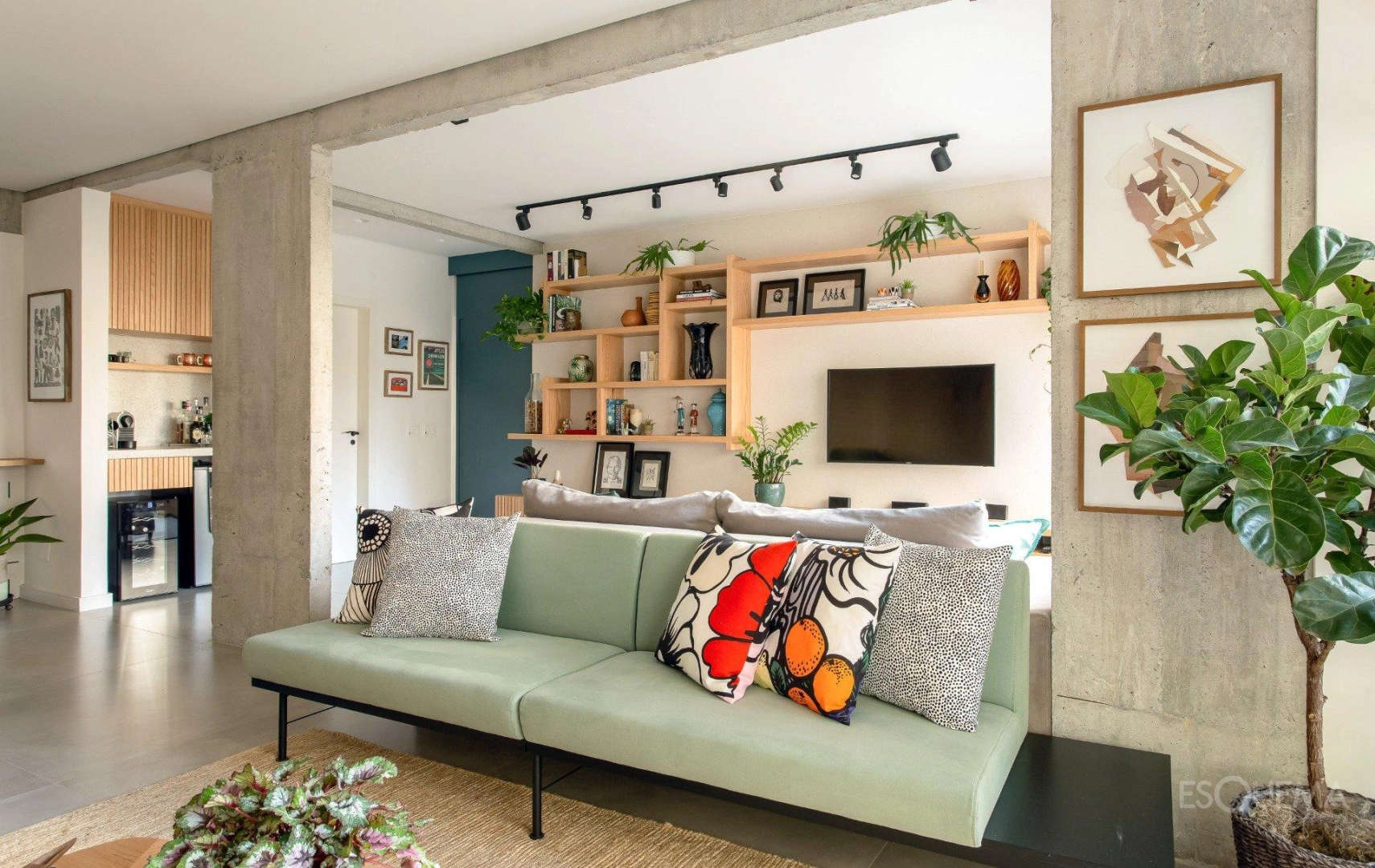 Apartamento reformado com varanda e vista para o verde em Pinheiros - Imagem 4