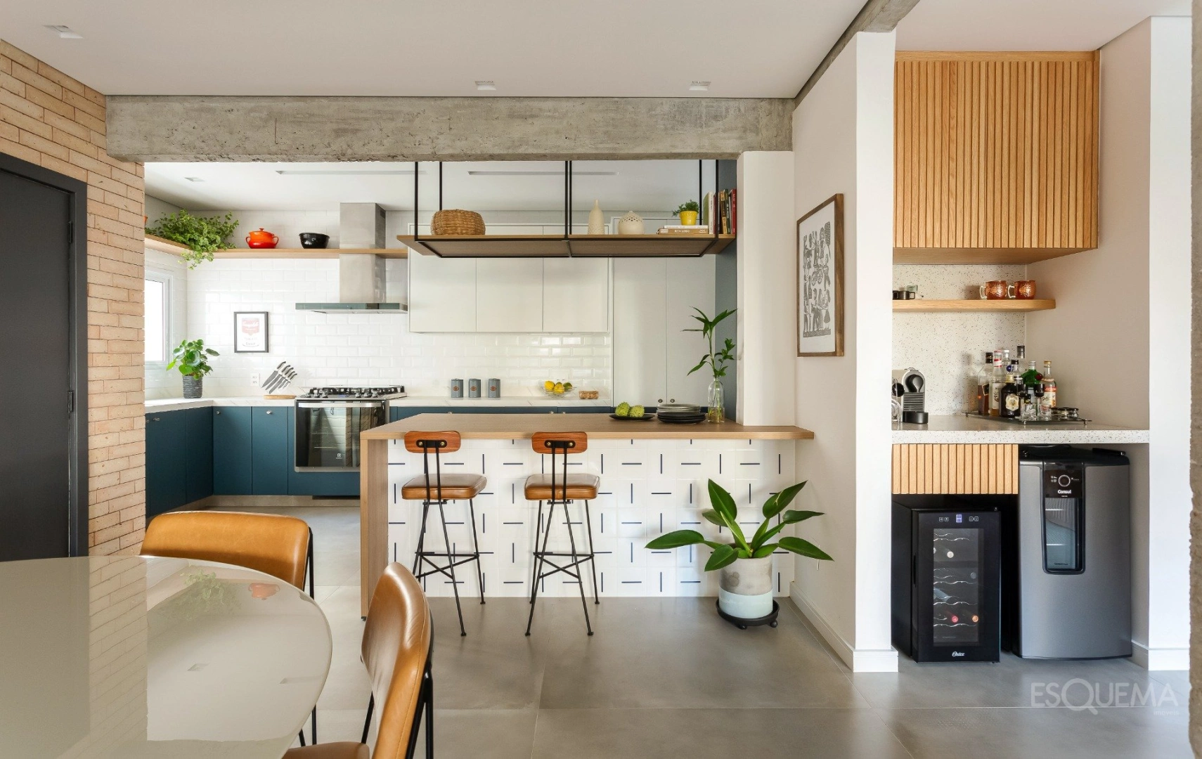 Apartamento reformado com varanda e vista para o verde em Pinheiros - Imagem 6