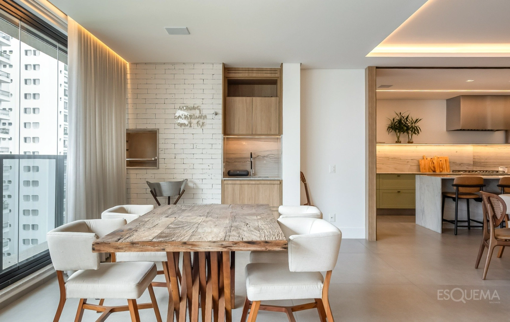 Apartamento com ambientes amplos e projeto de Gui Mattos no Brooklin - Imagem 10