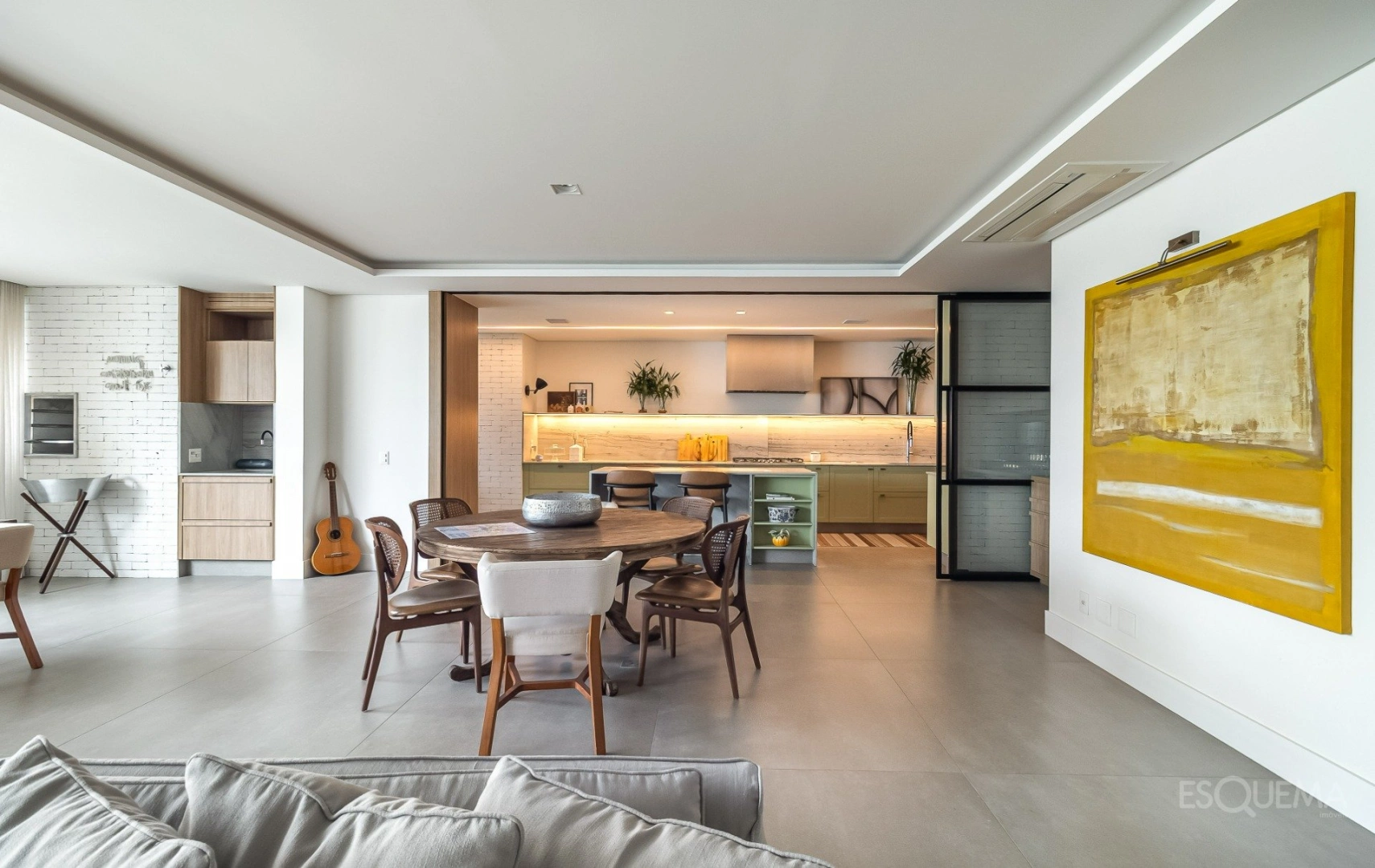 Apartamento com ambientes amplos e projeto de Gui Mattos no Brooklin - Imagem 8