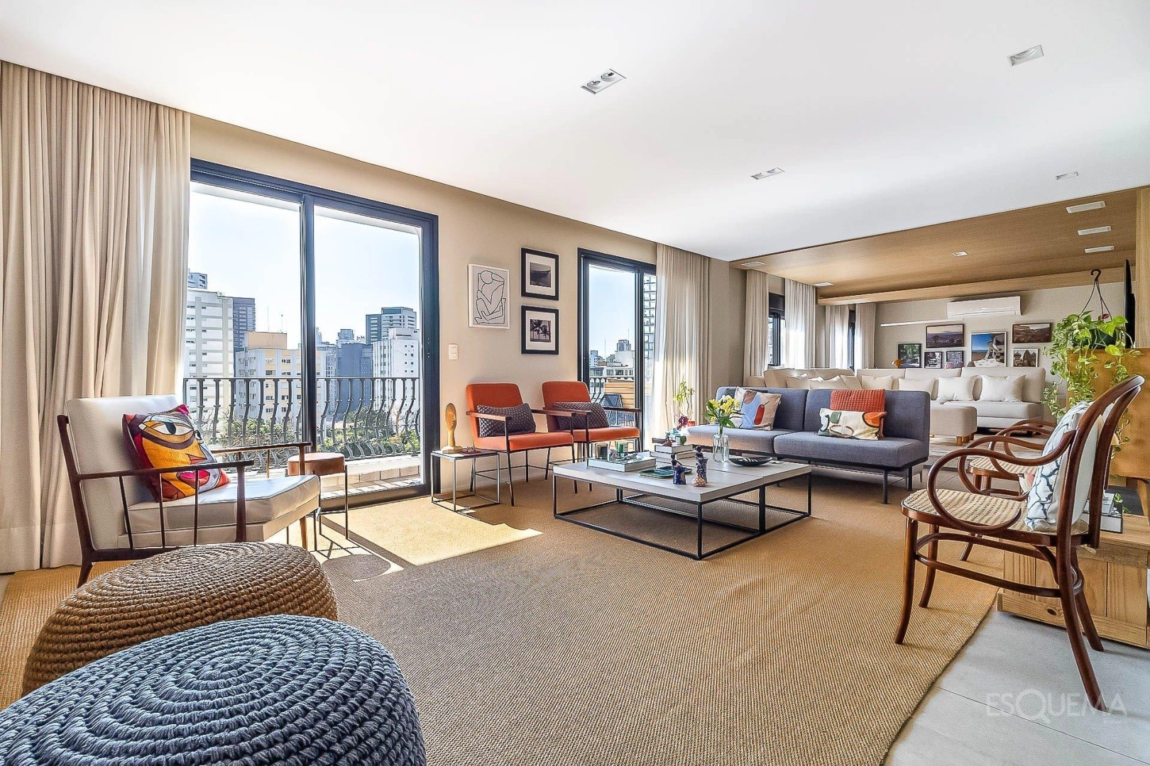Apartamento reformado com muita luz natural na Vila Madalena - Imagem 2