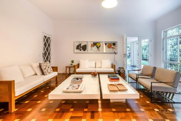 Casa térrea com jardim na Vila Madalena