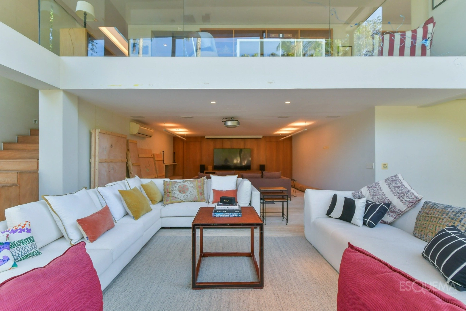 Casa com amplo jardim em terreno de 1.220 m² no Cidade Jardim - Imagem 10
